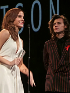 エマ・ワトソンとハリー・スタイルズがファン待望の急接近！？ツイッターでは交際を煽る声ばかり