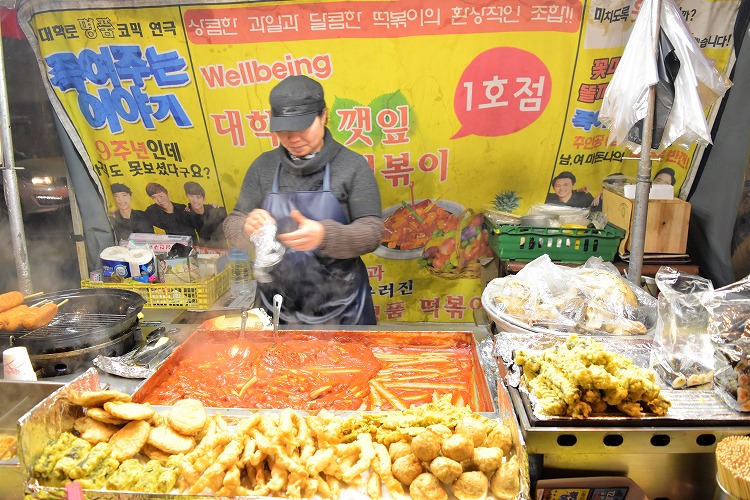 食べ歩き動画で人気！韓国系Youtuber・かおるのオススメ屋台まとめ